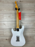 Fender Eric Johnson Stratocaster, Maple Fingerboard, White Blonde