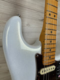 Fender American Ultra Stratocaster HSS Maple Fingerboard, Arctic Pearl