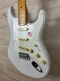 Fender Eric Johnson Stratocaster, Maple Fingerboard, White Blonde