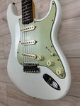 Fender Custom Shop 1964 Stratocaster Journeyman Relic - Aged Olympic White (CZ573761)