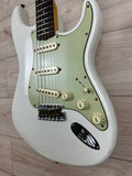 Fender Custom Shop 1964 Stratocaster Journeyman Relic - Aged Olympic White (CZ573761)