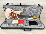 Fender Limited Edition American Professional II Stratocaster Thinline, Transparent Shell Pink