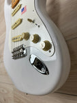 Fender Eric Johnson Stratocaster, Maple Fingerboard, White Blonde