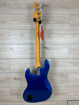 Fender American Ultra Jazz Bass Maple Fingerboard, Cobra Blue