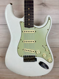 Fender Custom Shop 1964 Stratocaster Journeyman Relic - Aged Olympic White (CZ573761)