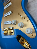 Squier 40th Anniversary Stratocaster Gold Edition with Laurel Fingerboard, Gold Anodized Pickguard, Lake Placid Blue