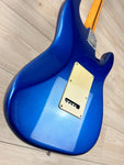 Fender American Ultra Stratocaster Left-Hand, Maple Fingerboard, Cobra Blue