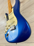 Fender American Ultra Stratocaster Left-Hand, Maple Fingerboard, Cobra Blue