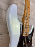 Fender American Ultra Precision Bass Maple Fingerboard, Arctic Pearl