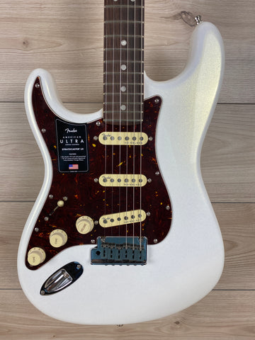 Fender American Ultra Stratocaster Left-Hand Guitar, Rosewood Fingerboard, Arctic Pearl