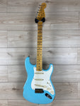 Fender Custom Shop Limited-edition 1957 Stratocaster Relic Finish Faded Aged Daphne Blue