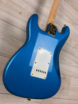 Squier 40th Anniversary Stratocaster Gold Edition with Laurel Fingerboard, Gold Anodized Pickguard, Lake Placid Blue