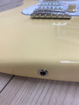 Fender Artist Series Yngwie Malmsteen Stratocaster Electric Guitar Vintage White Maple