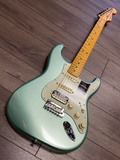 Fender American Professional II Stratocaster® HSS, Maple Fingerboard, Mystic Surf Green