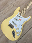 Fender Artist Series Yngwie Malmsteen Stratocaster Electric Guitar Vintage White Maple